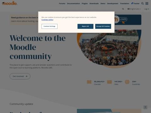 Moodle 学习管理系统（LMS）